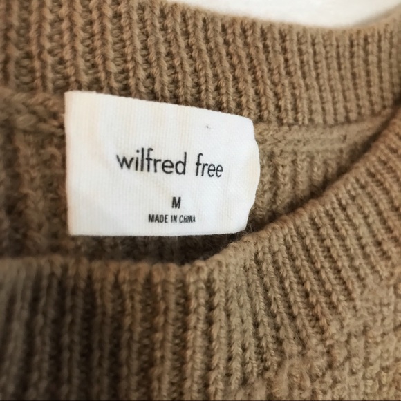 ARITZIA WILFRED FREE TAN 100% MERINO WOOL CREWNECK SWEATER -M - Picture 3 of 10